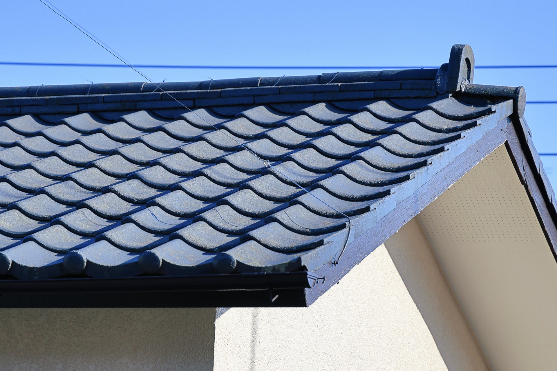 屋根の雨漏り修理